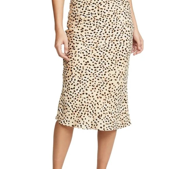 cupcakes and cashmere Lorelai skirt - Picture 1 of 3